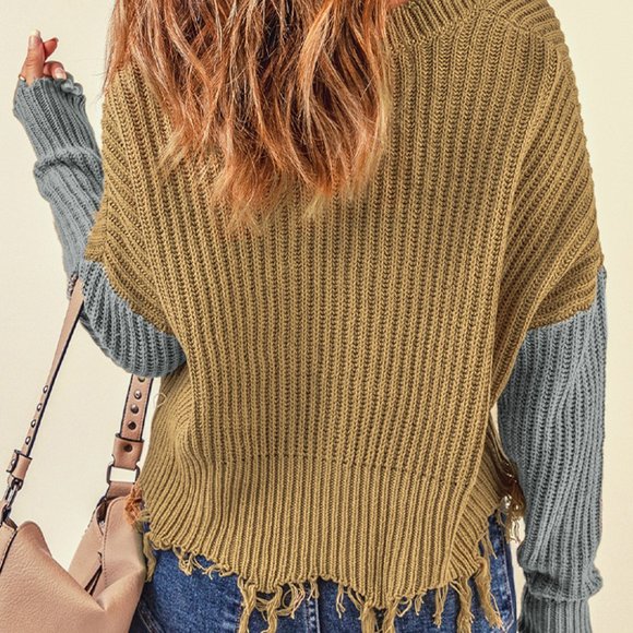 Gray Hollow-out Distressed Tassels Sweater - Picture 2 of 5